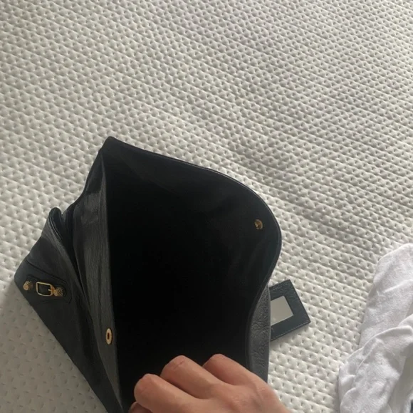 Balenciaga - Picture 3 of 4